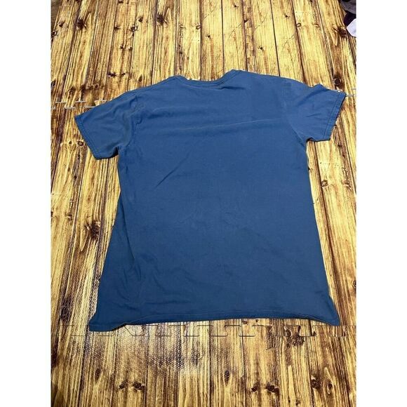 Walt Disney World Cinderella Castle T-Shirt - Picture 9 of 9